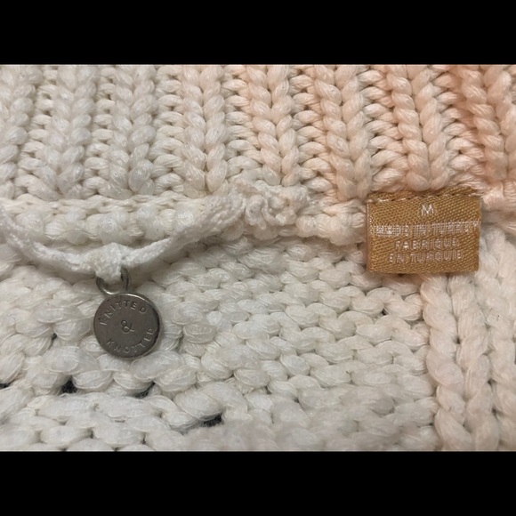 Chunky Anthro Sweater - Picture 3 of 4